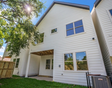 4201 Oats St - Photo Thumbnail 43