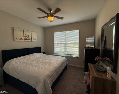 3916 King Edwards Street - Photo Thumbnail 1