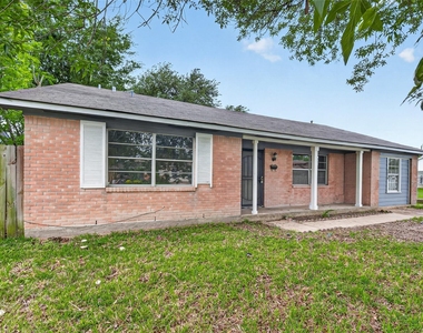 4118 Sunflower Street - Photo Thumbnail 3