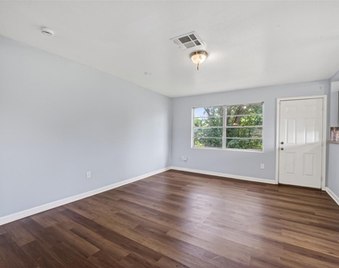 4118 Sunflower Street - Photo Thumbnail 27
