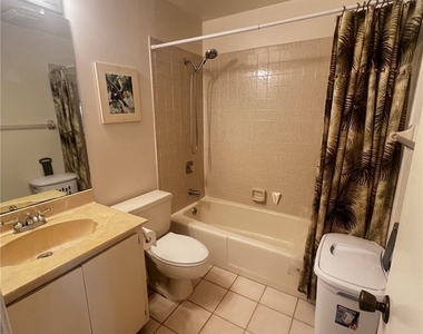 1754 Cape Coral Parkway E - Photo Thumbnail 9