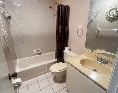 1754 Cape Coral Parkway E - Photo Thumbnail 7