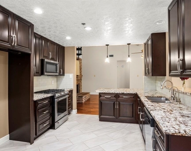 13426 Nevermore Drive - Photo Thumbnail 15
