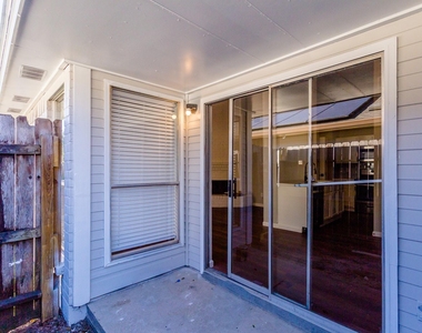 5115 Beaverhollow Drive - Photo Thumbnail 12
