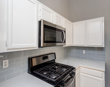 5115 Beaverhollow Drive - Photo Thumbnail 6