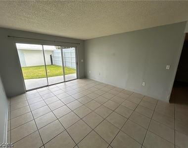 3704 Broadway - Photo Thumbnail 1