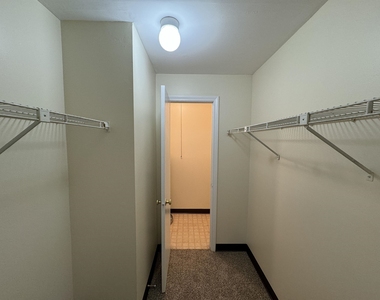 131 Eastern - Photo Thumbnail 31