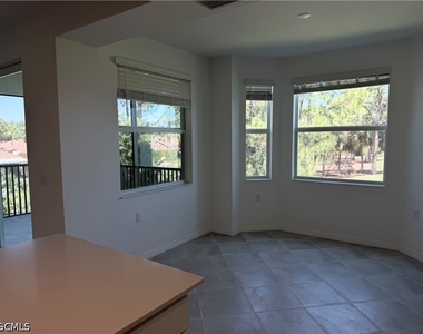 18421 Copperhead Court N - Photo Thumbnail 23