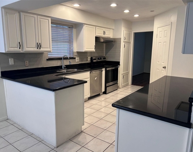 10118 Sageglow Drive - Photo Thumbnail 1