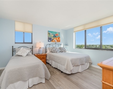 2810 Estero Boulevard - Photo Thumbnail 18