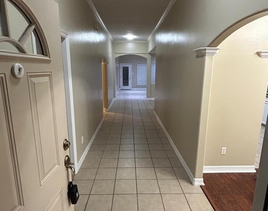 3702 Mystic Circle - Photo Thumbnail 11