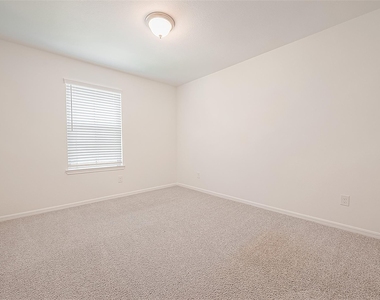 3111 Trishelle Court - Photo Thumbnail 36