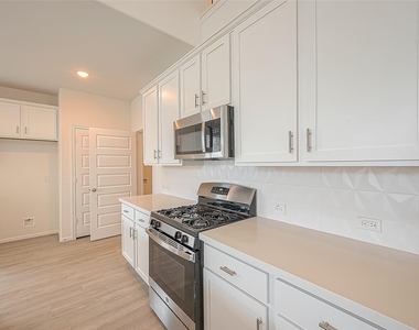 3111 Trishelle Court - Photo Thumbnail 18