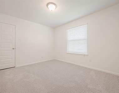 3111 Trishelle Court - Photo Thumbnail 32