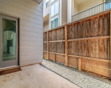 8907 Spring Knoll Forest Drive - Photo Thumbnail 21