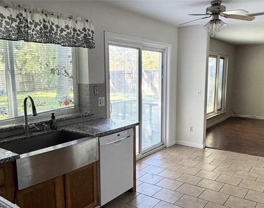 7771 Springville Drive - Photo Thumbnail 6