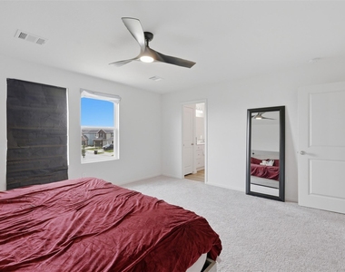 10138 Tiger Flower Lane - Photo Thumbnail 17