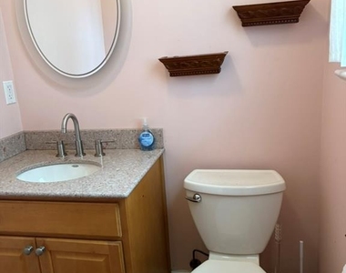 521 Pleasant Valley - Photo Thumbnail 23