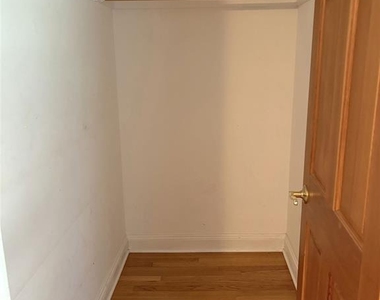 521 Pleasant Valley - Photo Thumbnail 26