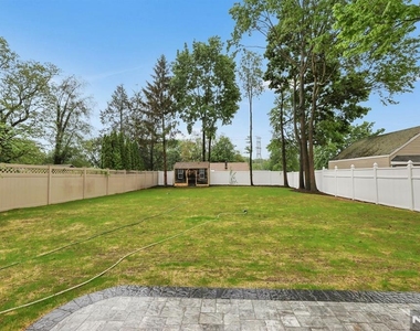 134 Johnson - Photo Thumbnail 30