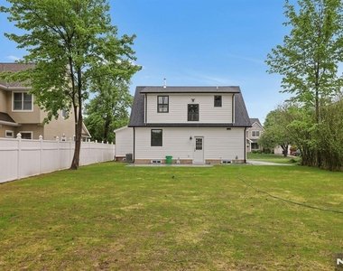 134 Johnson - Photo Thumbnail 28