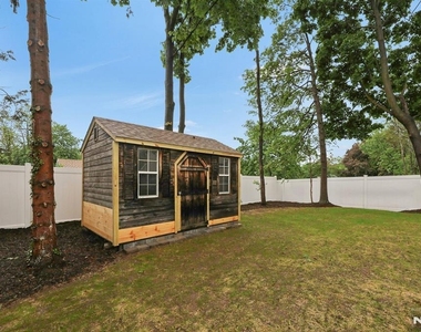 134 Johnson - Photo Thumbnail 32