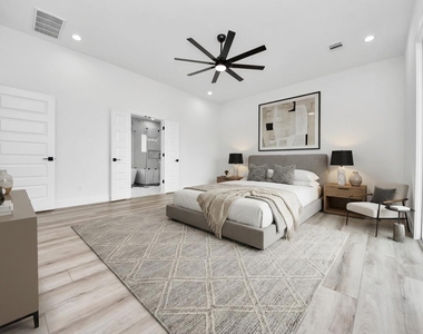 2408 Lorraine Street - Photo Thumbnail 22