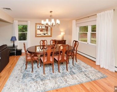 630 Van Emburgh - Photo Thumbnail 7