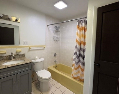 81 Fisherville - Photo Thumbnail 5