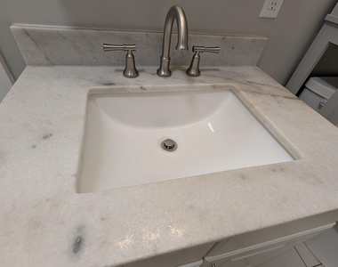 68 Charles - Photo Thumbnail 41