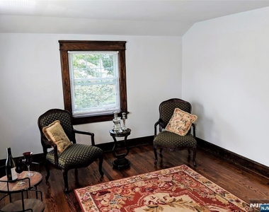 292 Wiley - Photo Thumbnail 6