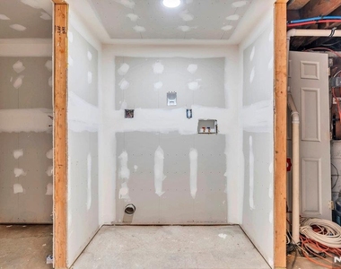 55 Orchard - Photo Thumbnail 18