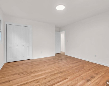 55 Orchard - Photo Thumbnail 13
