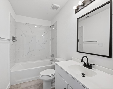 9009 Hilda Street - Photo Thumbnail 10