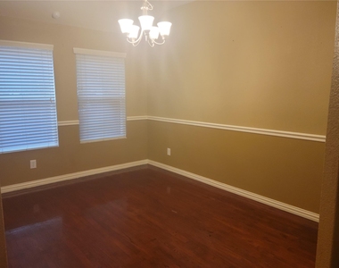 19547 Harvest Stream Way - Photo Thumbnail 10