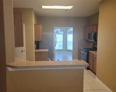 19547 Harvest Stream Way - Photo Thumbnail 5