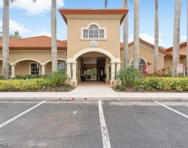8940 Colonnades Court E - Photo Thumbnail 20