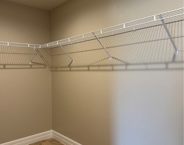 1715 Sw 1st Avenue - Photo Thumbnail 12