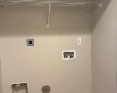 1715 Sw 1st Avenue - Photo Thumbnail 24