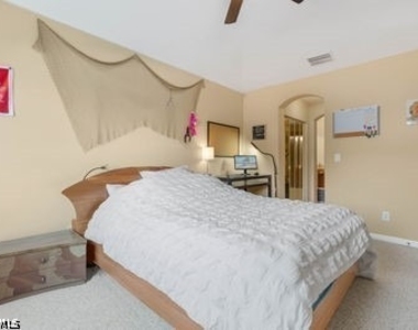 17529 Laurel Grove Court - Photo Thumbnail 15