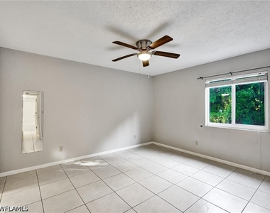 4621 Bayshore Drive - Photo Thumbnail 14