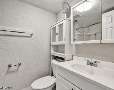 4621 Bayshore Drive - Photo Thumbnail 18