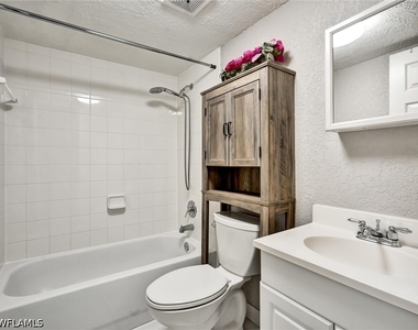4621 Bayshore Drive - Photo Thumbnail 23