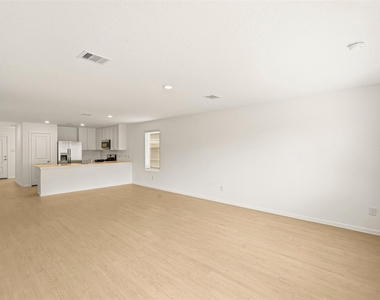 6034 Ash Willow Court - Photo Thumbnail 10