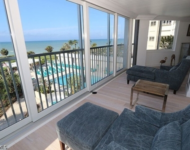 4041 Gulf Shore Boulevard N - Photo Thumbnail 5