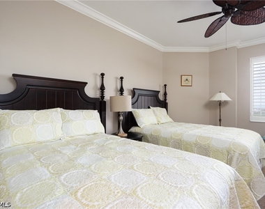 8990 Bay Colony Drive - Photo Thumbnail 11