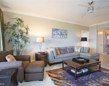 8990 Bay Colony Drive - Photo Thumbnail 4