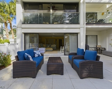 341 3rd Avenue S - Photo Thumbnail 2