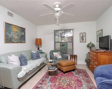 505 Lake Louise Circle - Photo Thumbnail 13