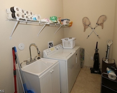 6525 Monterey Point - Photo Thumbnail 17